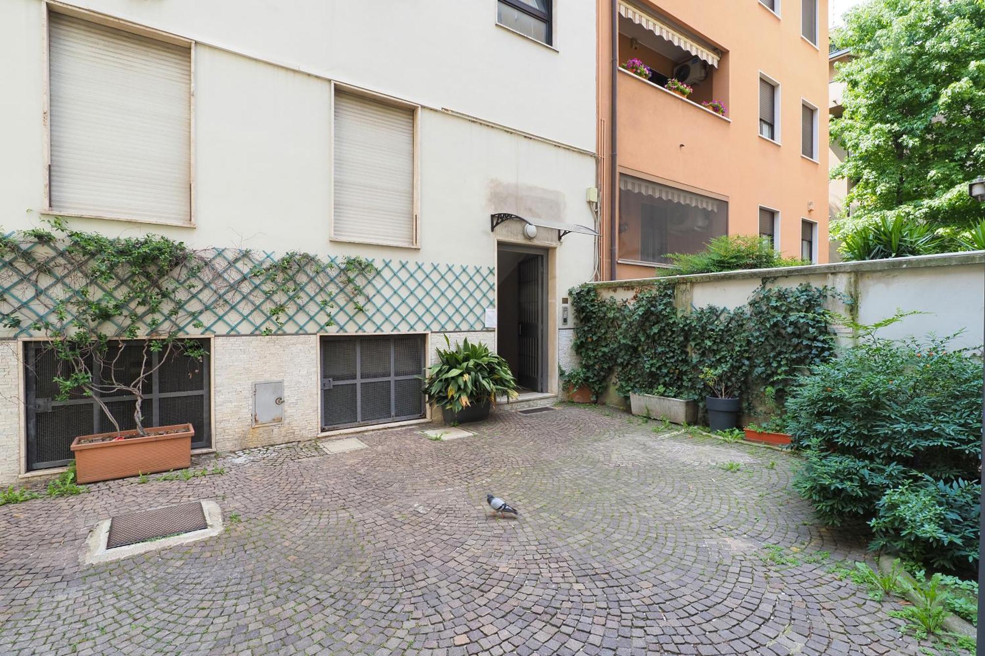 Primopiano - Savona 1 Milão Exterior foto